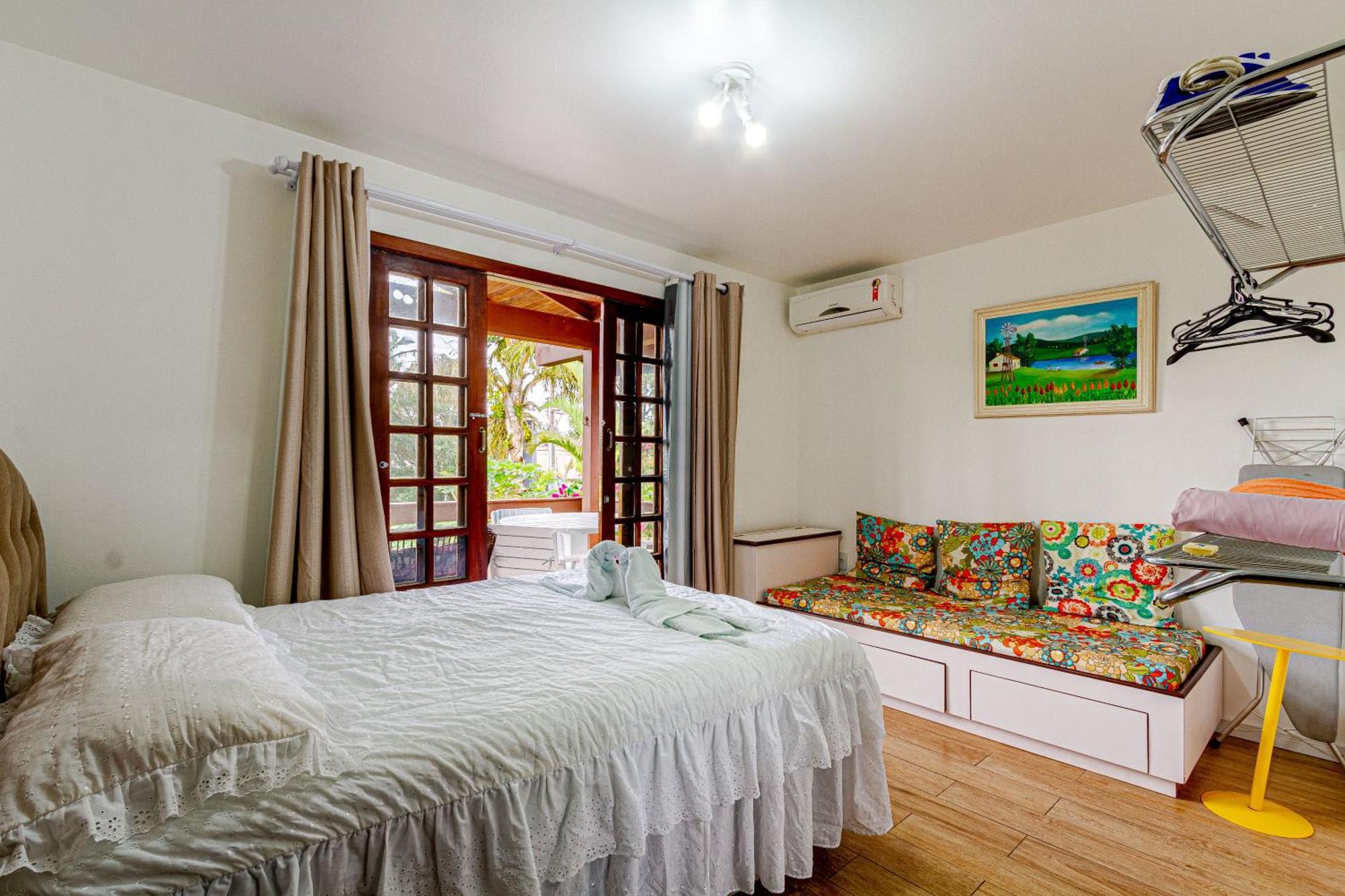 Holiday home Jurere Internacional *